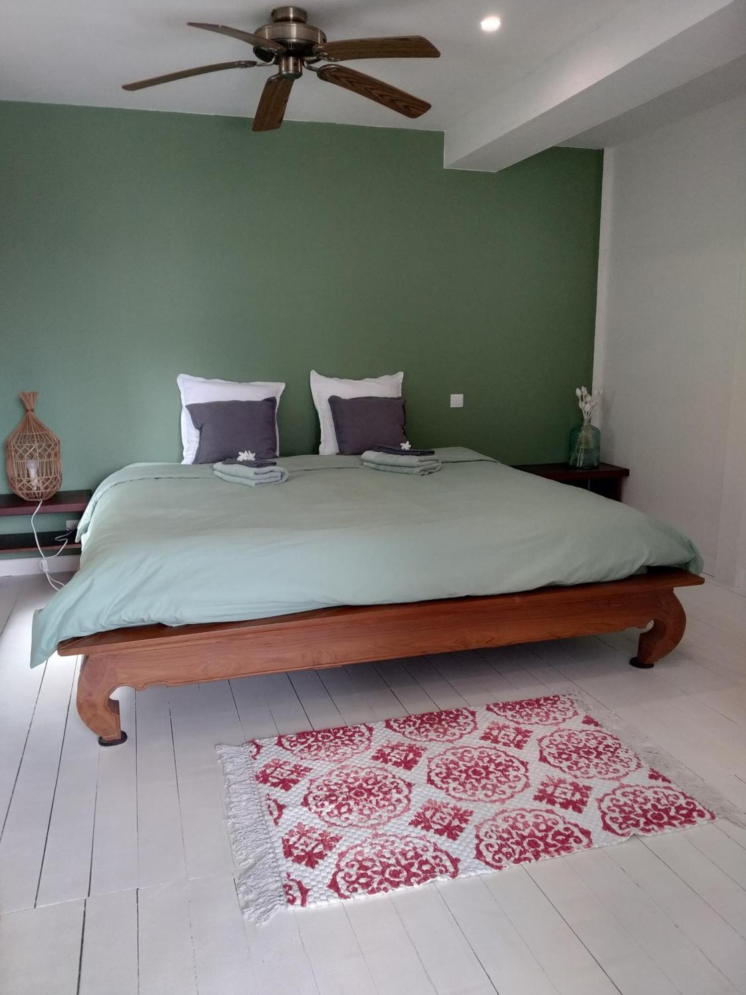Chalet Ohana, Airport Family House 파페에테 외부 사진